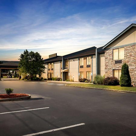 Best Western Maple City Inn Hornell Bagian luar foto